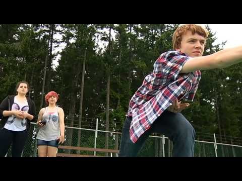 High school students try lawn bowling - Shaw TV Port Alberni